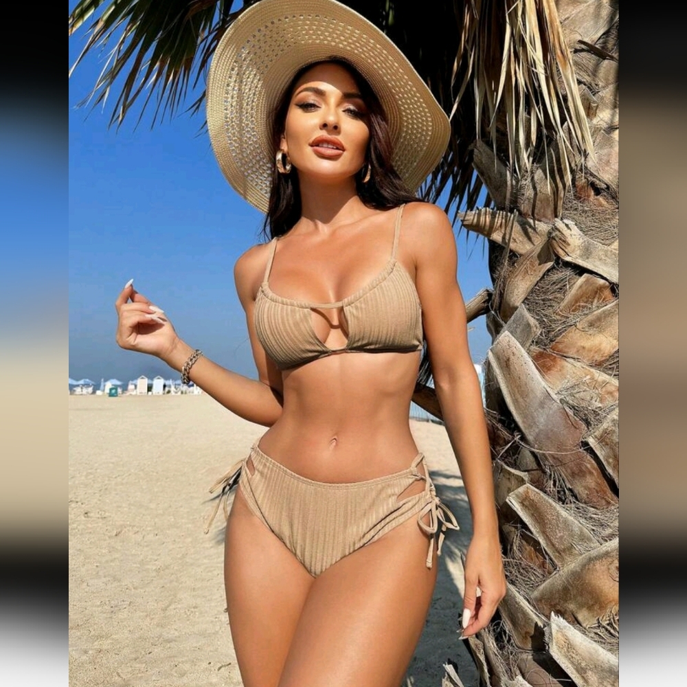 NWOT Ribbed Knit Cut Out 2 Piece Adjustable Bikini Set, L (8-10), Tan